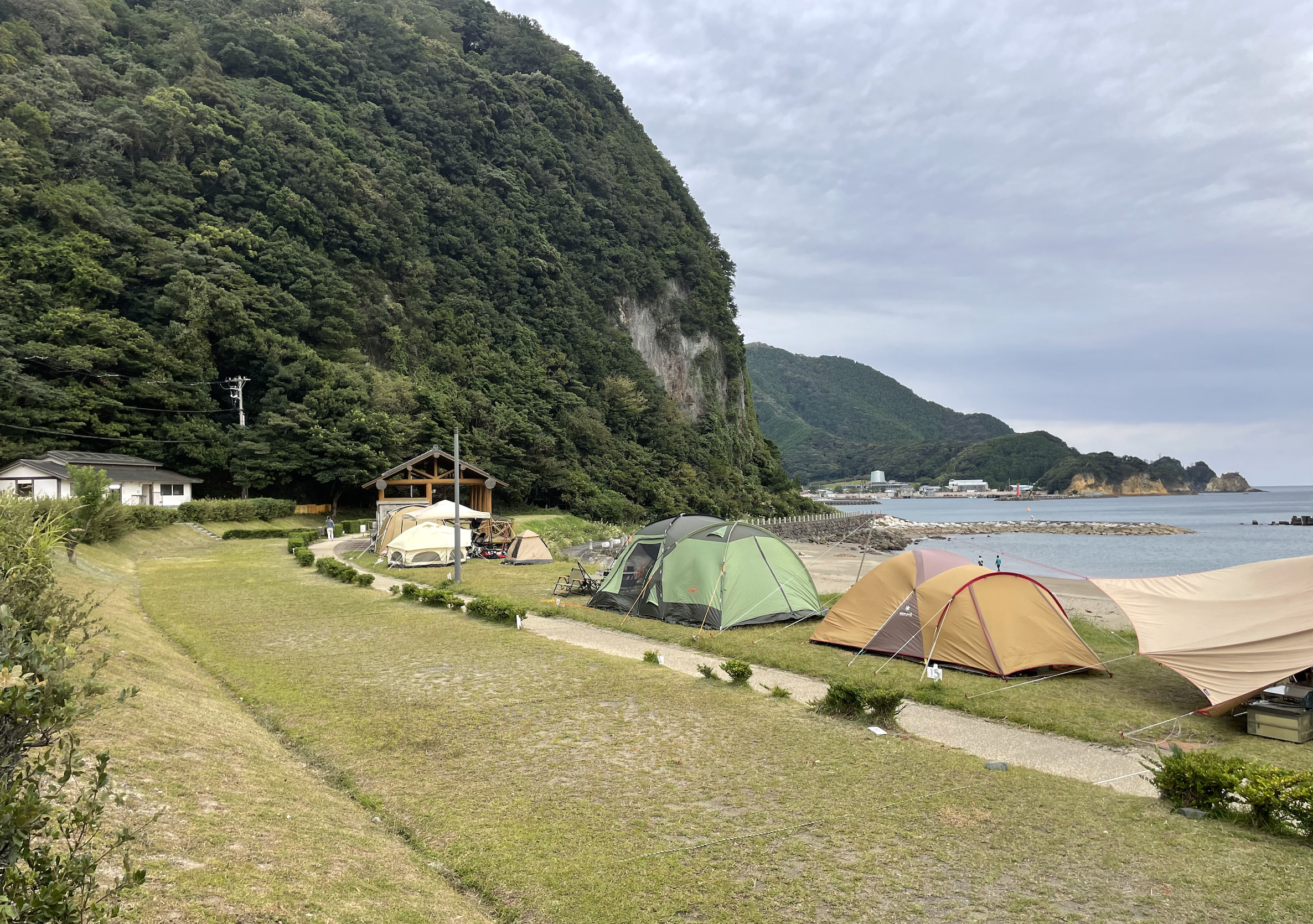 宇久須キャンプ場は強風に注意